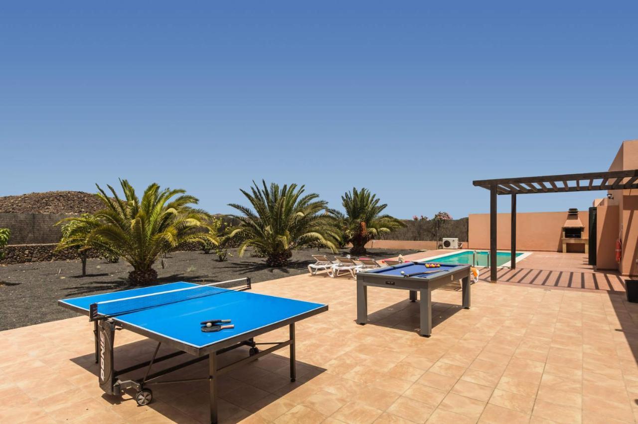 Villa Vista Montana By Villa Plus Corralejo Exterior photo